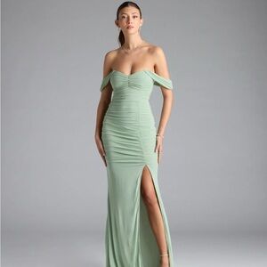 Elegant Off-Shoulder Green Evening Dress